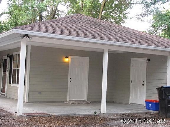 Carport Converts to Screen Rm