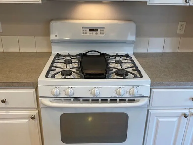 3311 SE Midvale Dr — Photo 8