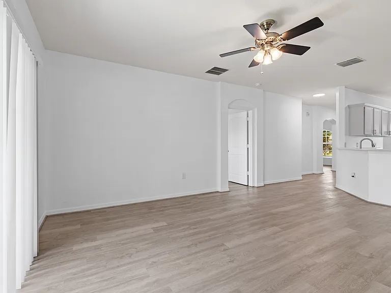 4611 Cabalerro Trl — Photo 10