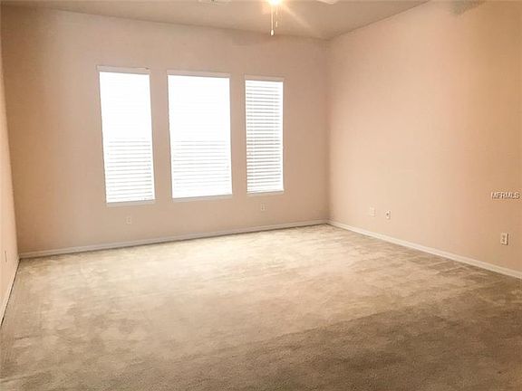 4th image of 1611 Hanks Ave #9A