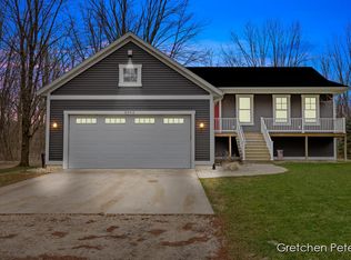 2962 136th Ave, Hopkins, MI 49328