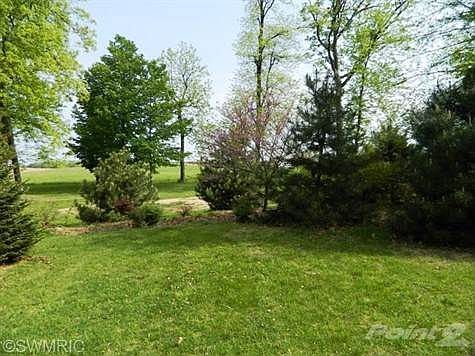 An abundance of perenial plantings.