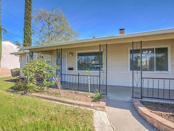 3rd image of 3928 Don Julio Blvd