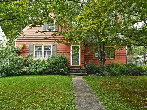 189 Maple Rd, East Aurora, NY 14052