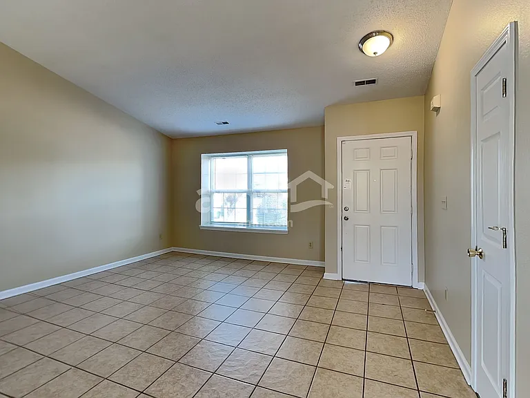 6470 Hazelhatch Dr — Photo 7