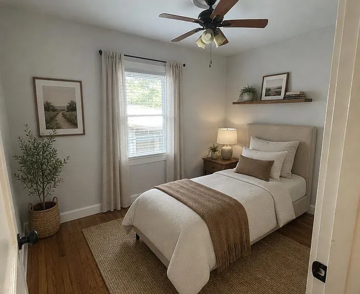 2425 Amber St — Photo 7
