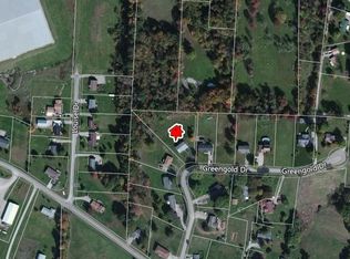 3725 Greengold Dr, Zanesville, OH 43701