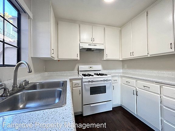 2nd image of 1130 Newport Ave Unit 101