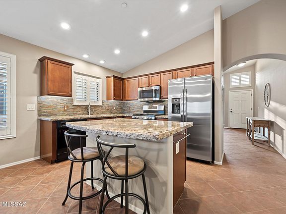 5th image of 39721 S Diamond Bay Dr