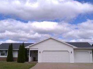 W5552 Amy Ave, APPLETON, WI 54915