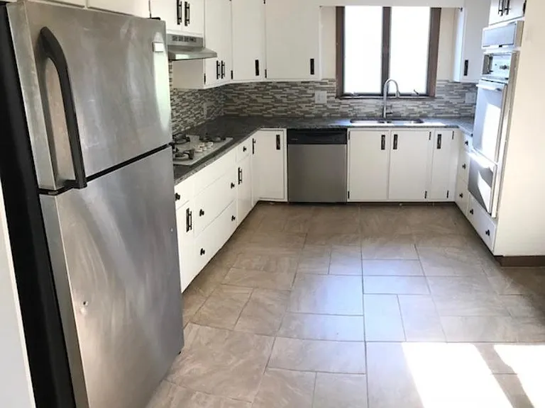116 Murray St — Photo 1