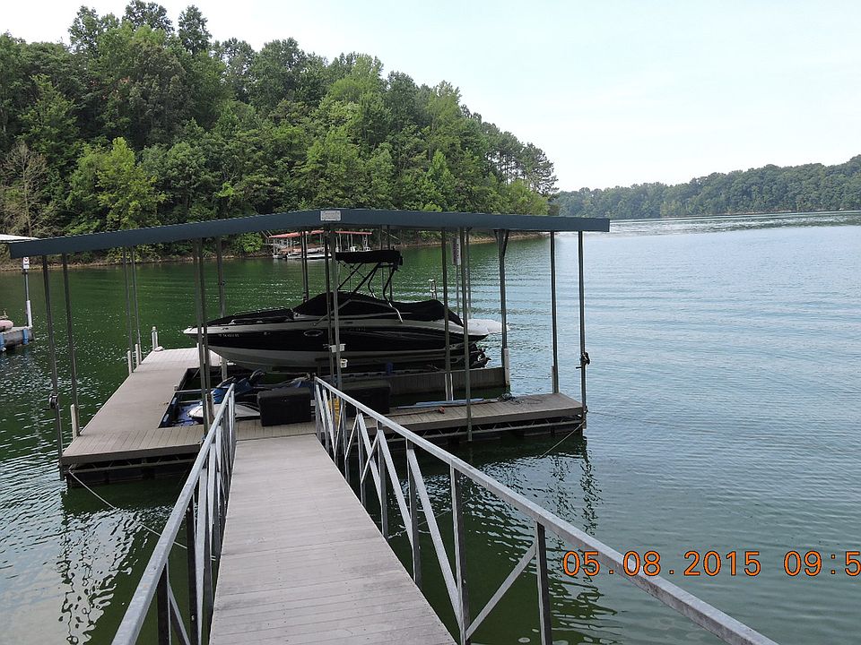 1st image of 125 Beechnut Dr
