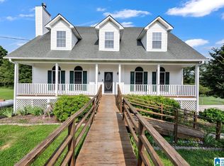 200 Shady Point Rd, Locust Fork, AL 35097