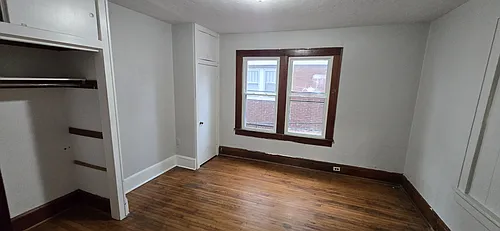 908 Penmar Ave SE #1 Photo 1