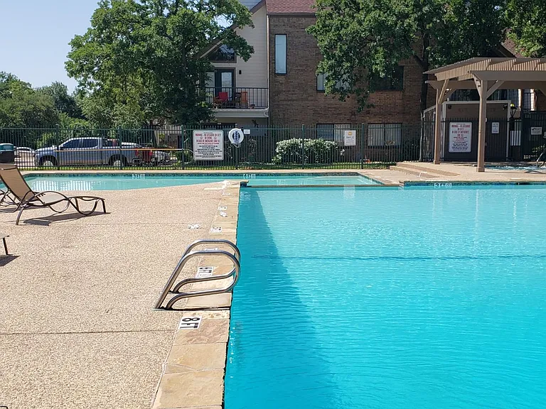 2311 Balsam Dr #H105 — Photo 19
