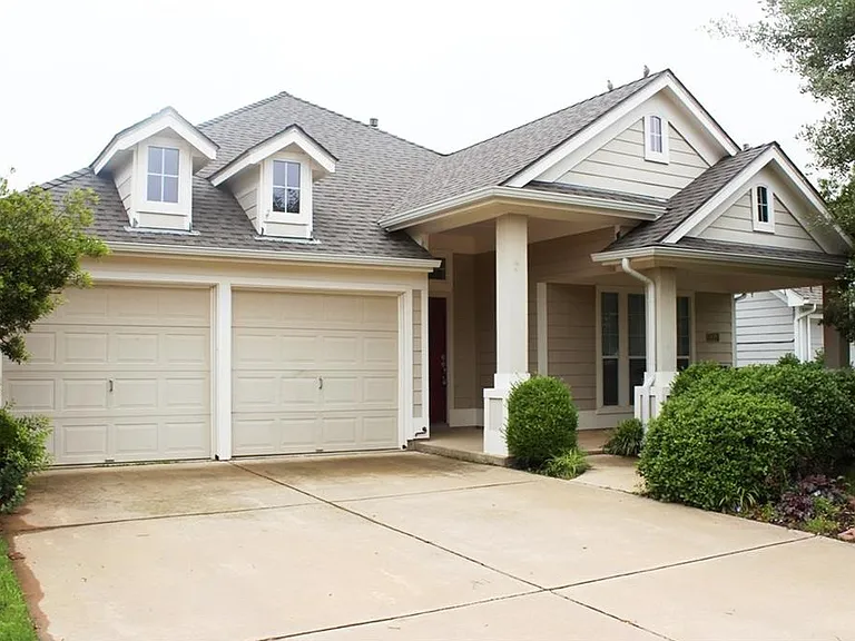 5020 Nash Ln — Photo 1