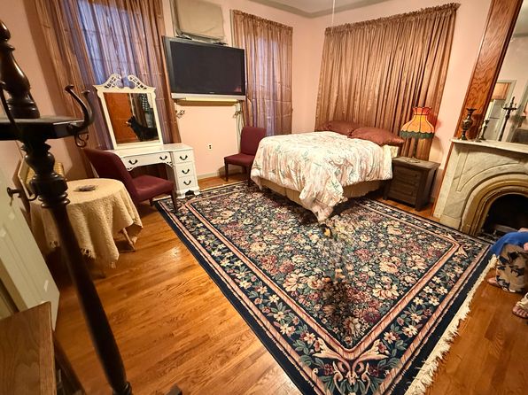 93 Fingerboard Rd #3