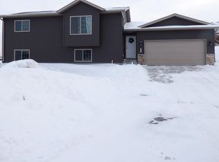 3962 Orchardview Ln Nw, Rochester, MN 55901