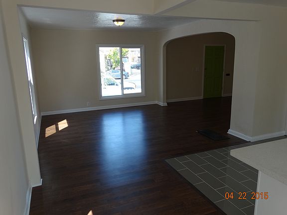 5th image of 6541 Bancroft Ave