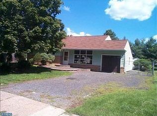 745 Cypress Rd, Warminster, PA 18974