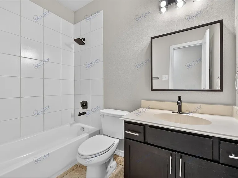 912 Drexel St #B — Photo 17