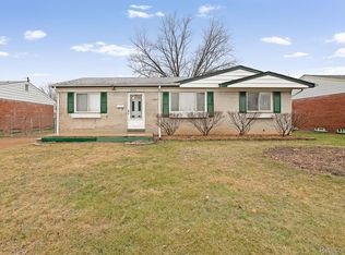 9420 Terry St, Romulus, MI 48174