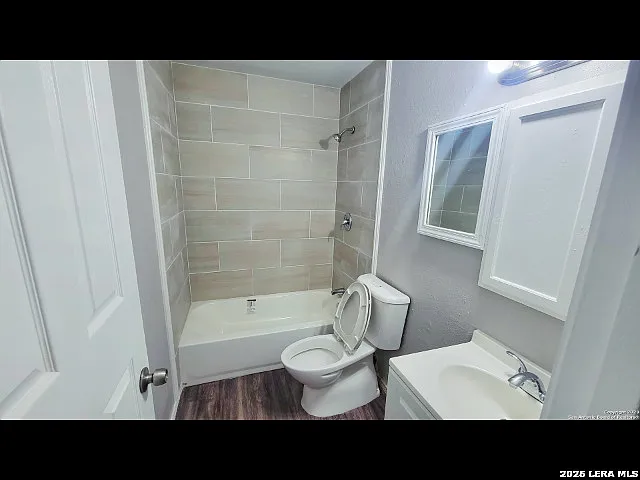 527 Valley Park Dr — Photo 9