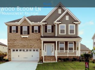 1004 Dogwood Bloom Ln, Knightdale, NC 27545