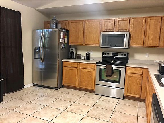 3rd image of 5151 Little Ln