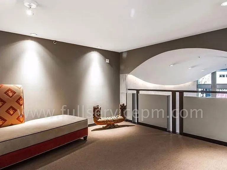 303 E Pike St #605 — Photo 19