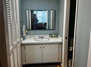 1021 3rd St S APT 302, Naples, FL 34102