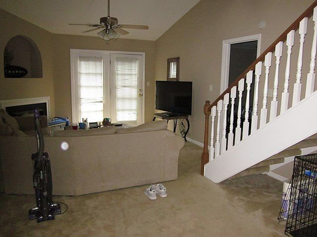 2nd image of 215 Sandy Run