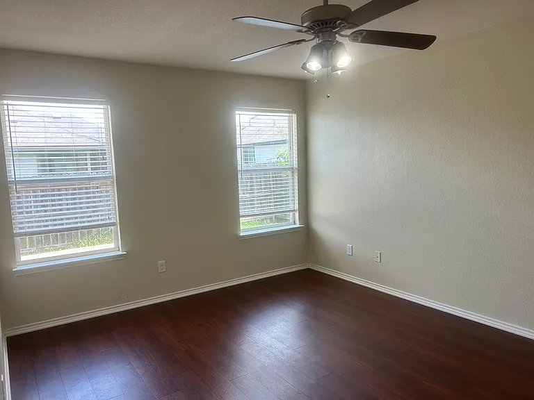 140 Calcite Ln — Photo 11