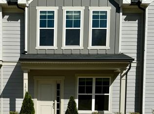 16433 Leading St, Charlotte, NC 28273