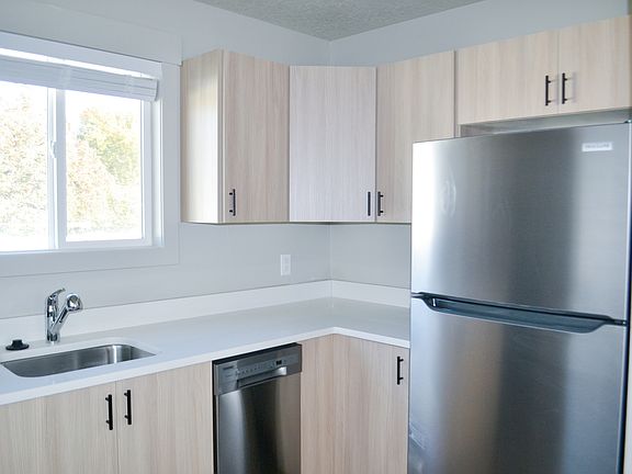 5th image of 811 Westhill Ave
