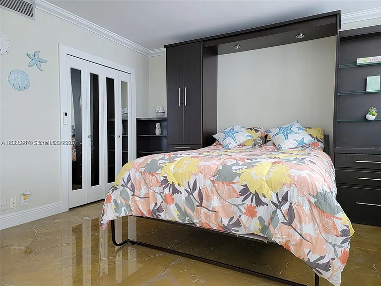 2030 S Ocean Dr #1718 — Photo 16