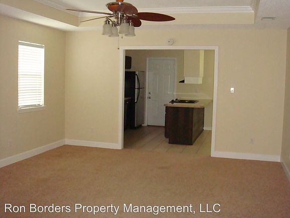 3rd image of 2998 Tara Dr