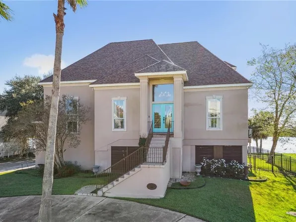 1056 Peninsula Dr, Slidell, LA 70460
