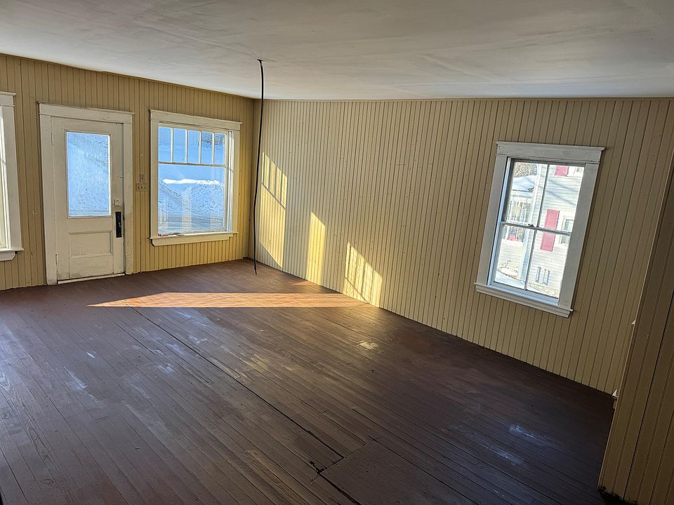 22nd image of 627 Prospect Avenue