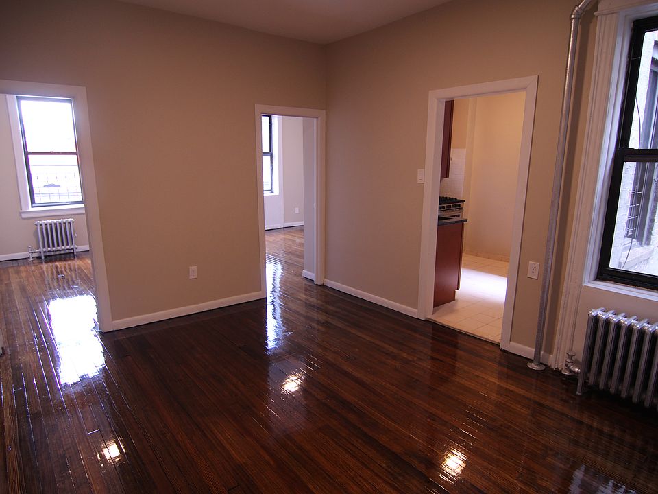 1st image of 39-31 24th St #9