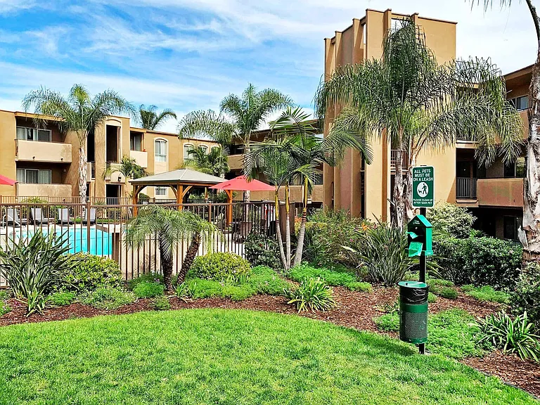 Dorchester Apartments | Spacious 1 & 2 Bedroom Apartments Near SDSU — Photo 8