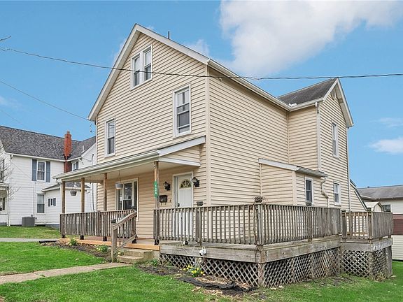 4th image of 126 Floral Ave