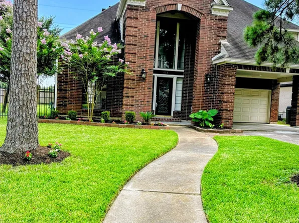 414 Mill Place Ct, Sugar Land, TX 77498