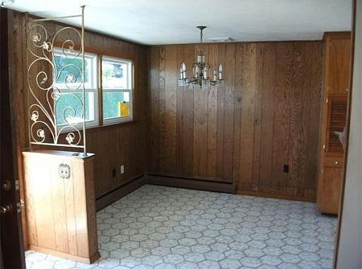 3rd image of 61 Kingman Ave