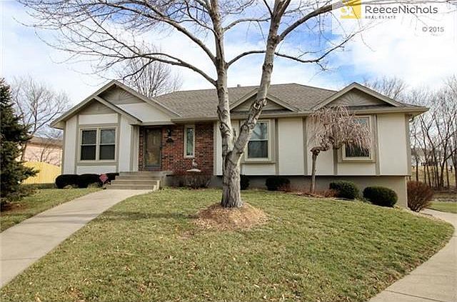1st image of 2200 SW Granite Ct
