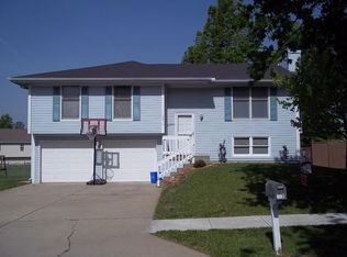 10814 N Harrison St, Kansas City, MO 64155