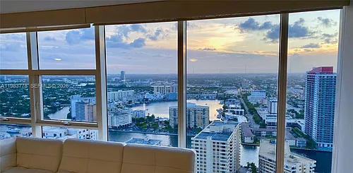 1830 S Ocean Dr #3507 Photo 1