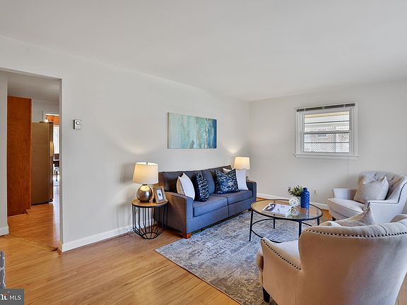 2nd image of 5021 Dogwood Dr