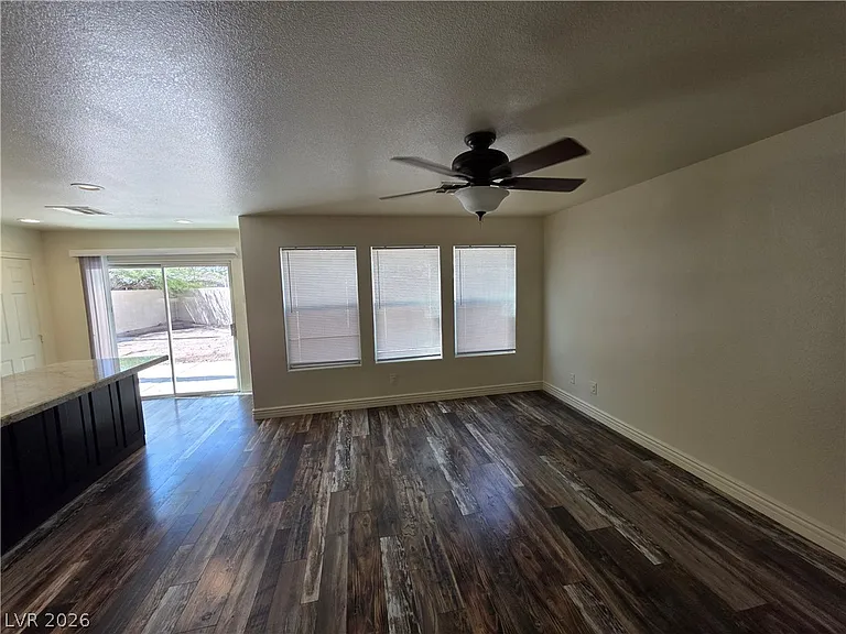 10799 Flame Vine Ct — Photo 61