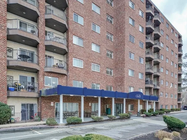 230 Willard St Unit 808, Quincy, MA 02169